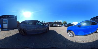 Convenient Customer Parking