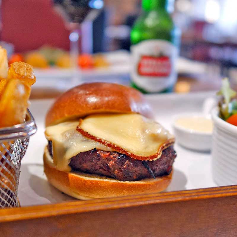 House prime angus beefburger