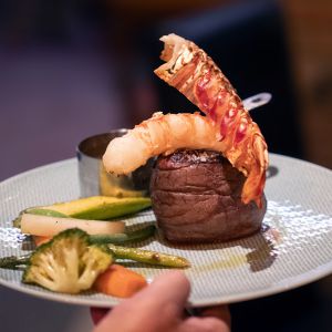 Irresistible Juicy Steak Tower Coral Bay Contact U