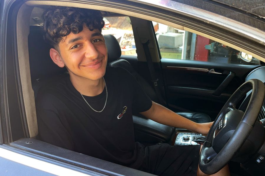 Learning fast smiling always Still thinks brake du