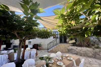 Location with Catering Services